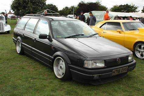Краткие характеристики модели Volkswagen Passat 1990 года
