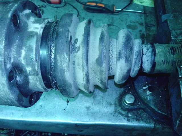 Способы удаления старого пылезащитного чехла